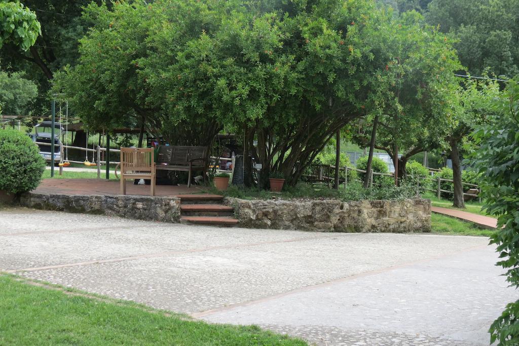 Castelnuovo di FarfaIl Gelso Nero别墅 外观 照片